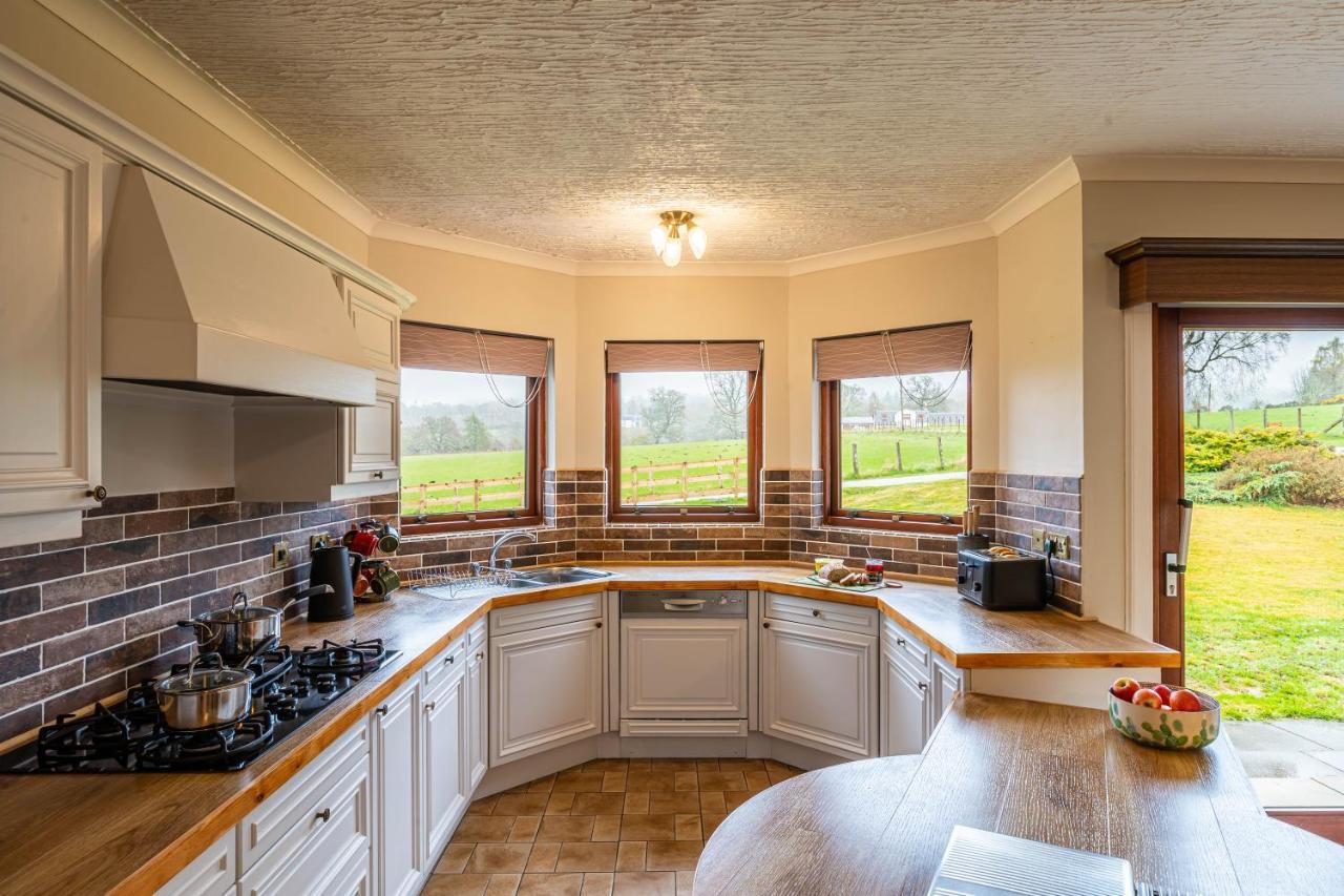 Corrie House With Hot Tub Holiday home