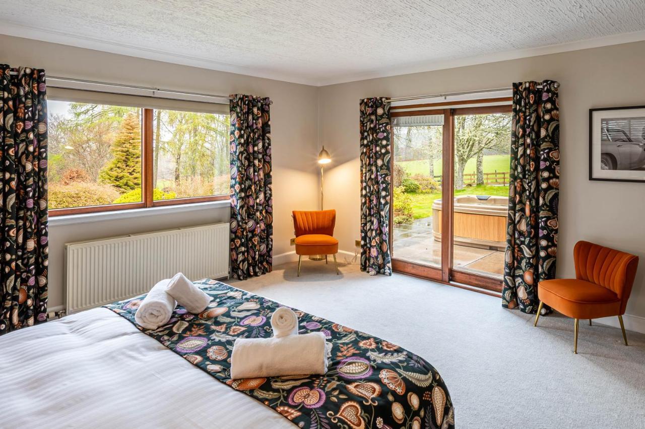 Corrie House With Hot Tub Holiday home Belladrum